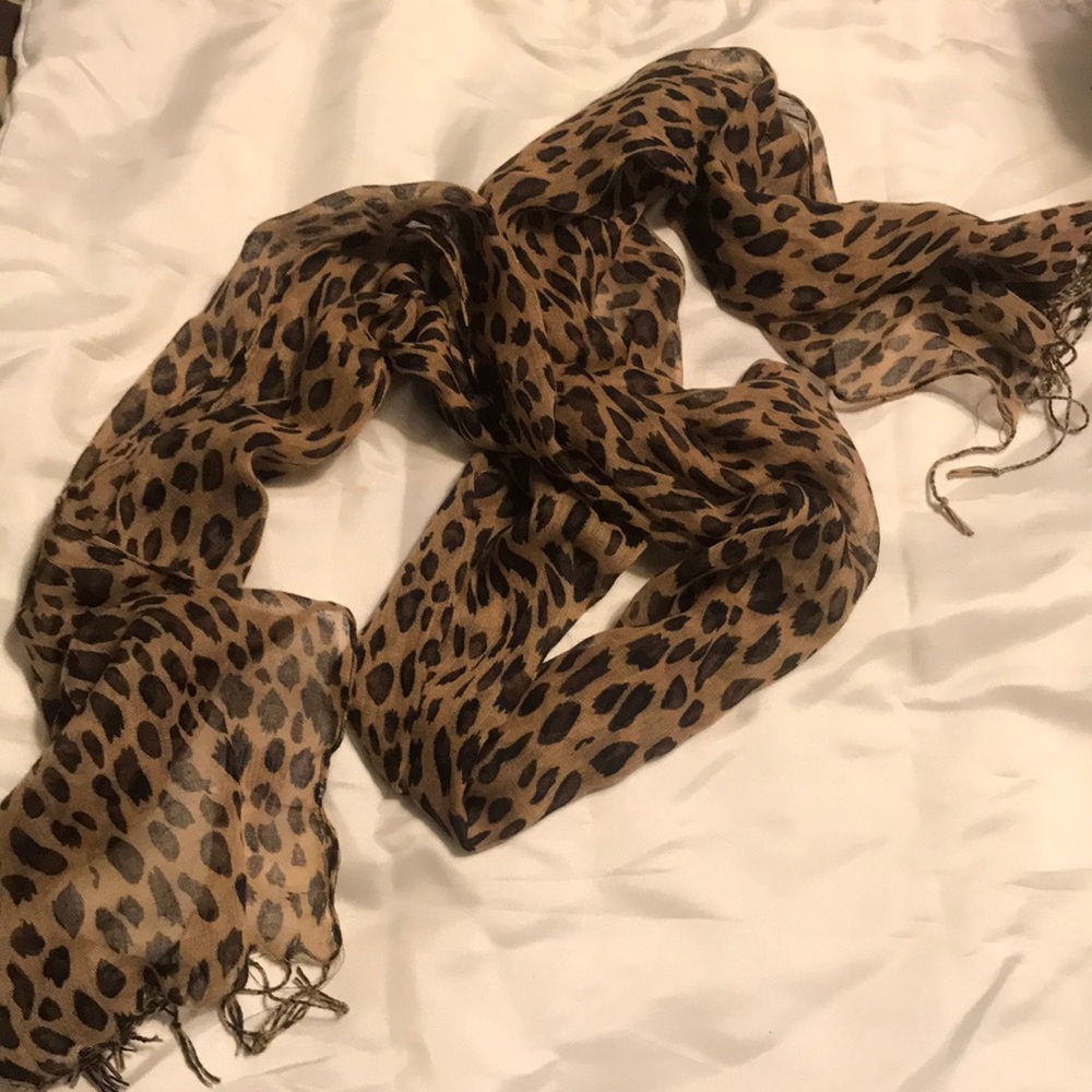 Scarf - Picture 3 of 3